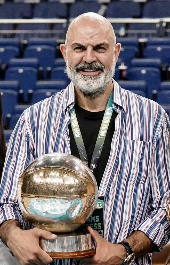 kayvan seyri your award winner and champion personal trainer