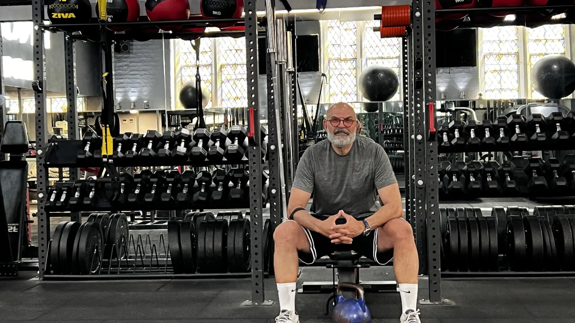 Kayvan Seyri demonstrating a strength training and personal training exercise Regents Park London gym